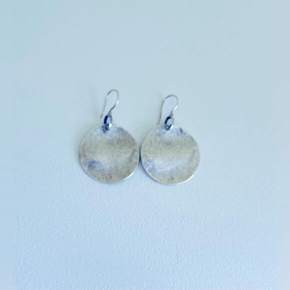 Silpada Hammered Disc Oxidized Sterling Silver Earrings French Wires - Picture 4 of 6
